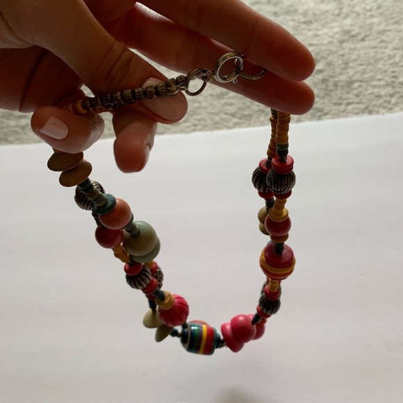 Boho & colorful chunky bead layered necklace - Picture 7 of 8